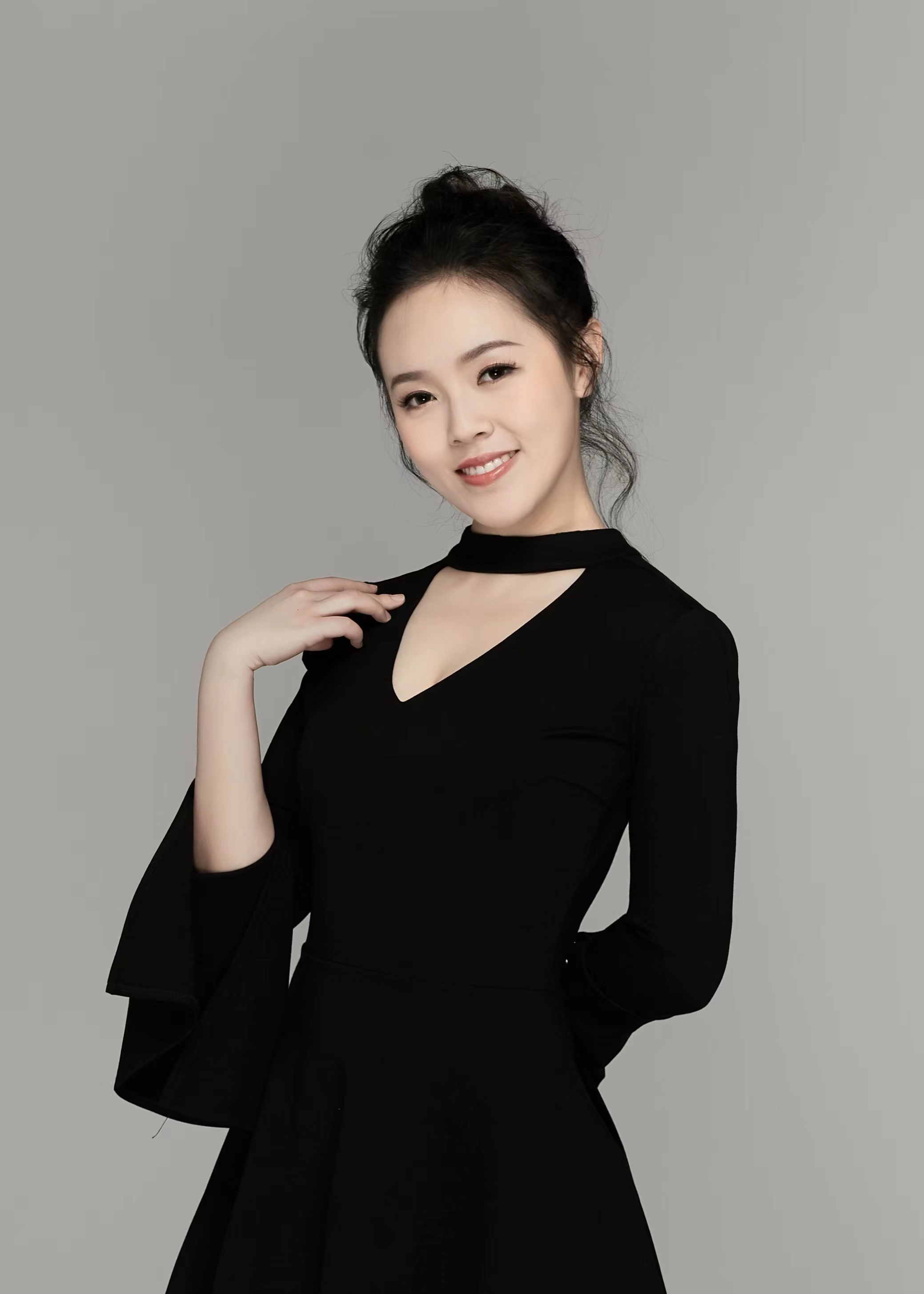 向旻琦 - 女高音 - 中国歌剧舞剧院